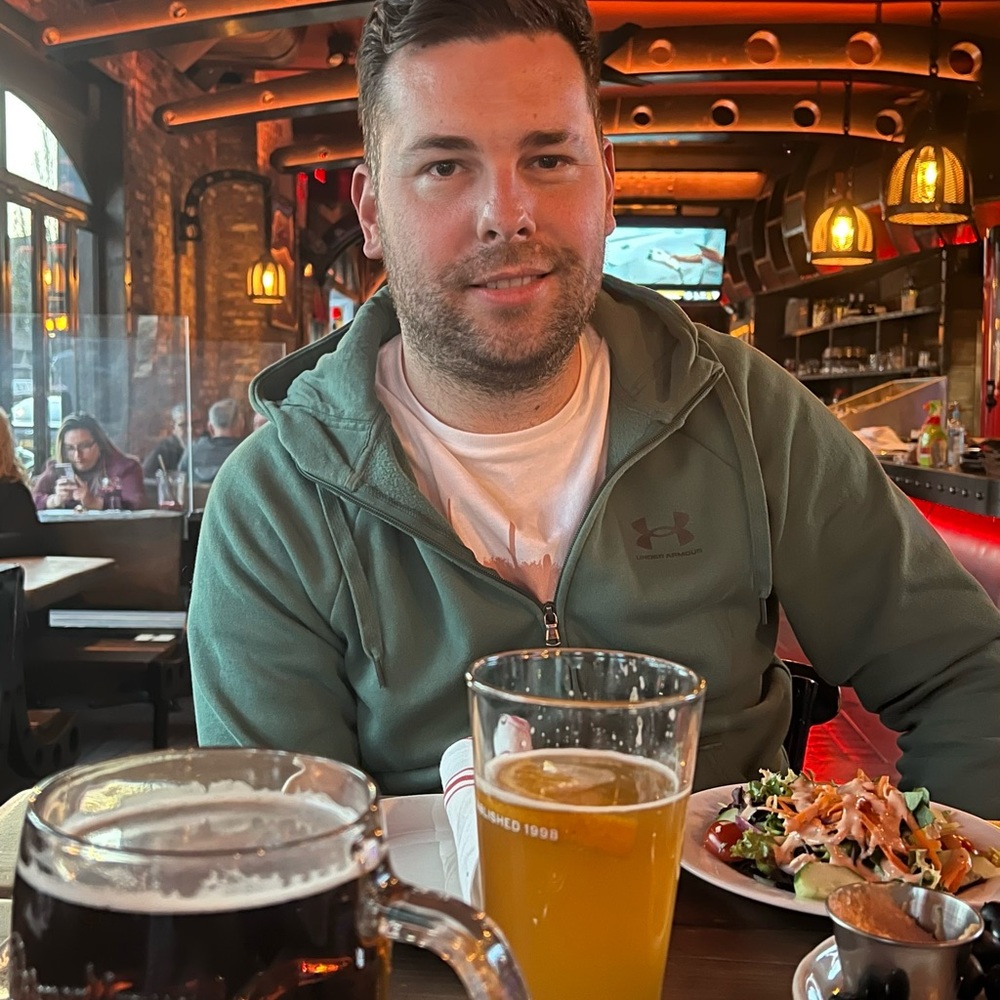 Meet your Posher, Daniel